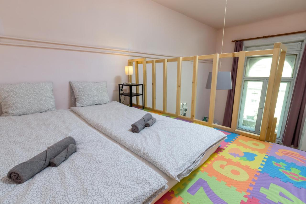 Budapest Three Cats Hostel Ngoại thất bức ảnh