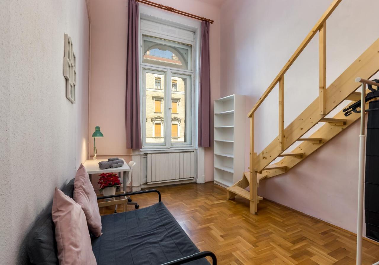 Budapest Three Cats Hostel Ngoại thất bức ảnh